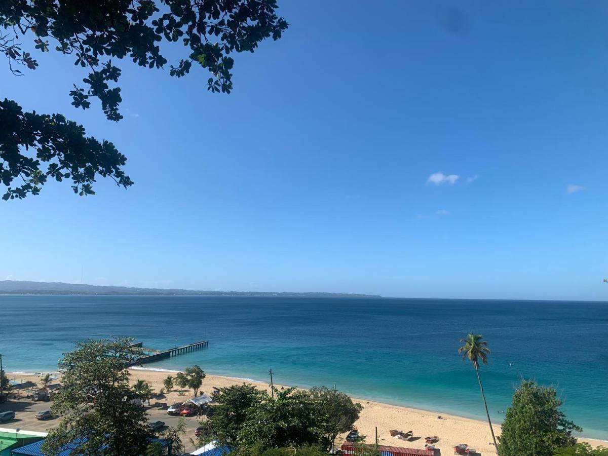 Aguadilla Sunrise Apt With Ac Wifi 8 Minute Walk From Crashboat Beach 외부 사진